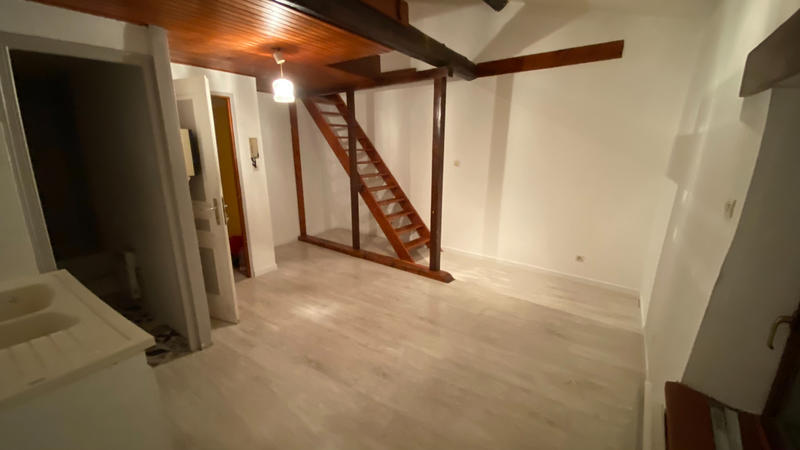 Immeuble - 150 m² - 8 pièces