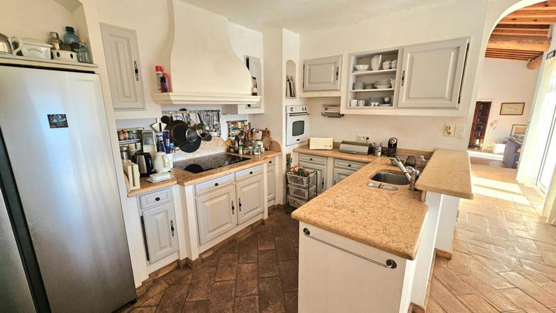 Villa - 225 m² - 7 pièces