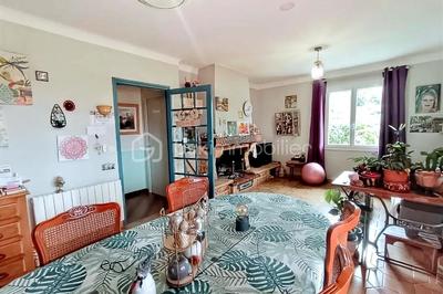 Maison - 105 m² - 5 pièces