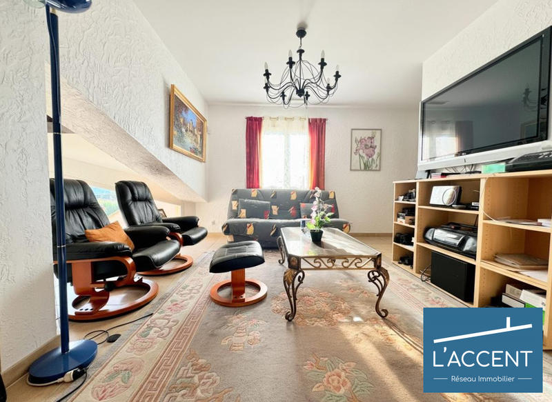 Villa - 240 m² - 7 pièces