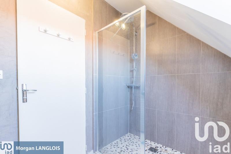 Maison - 140 m² - 7 pièces