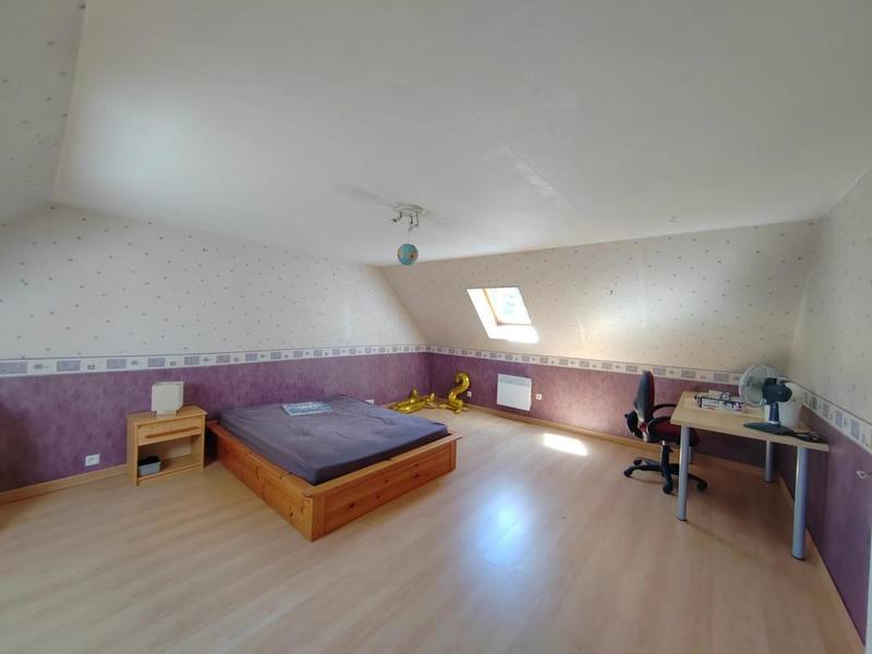 Maison - 140 m² - 5 pièces