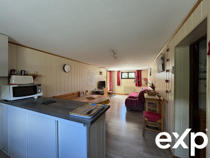 Maison - 182 m² - 7 pièces