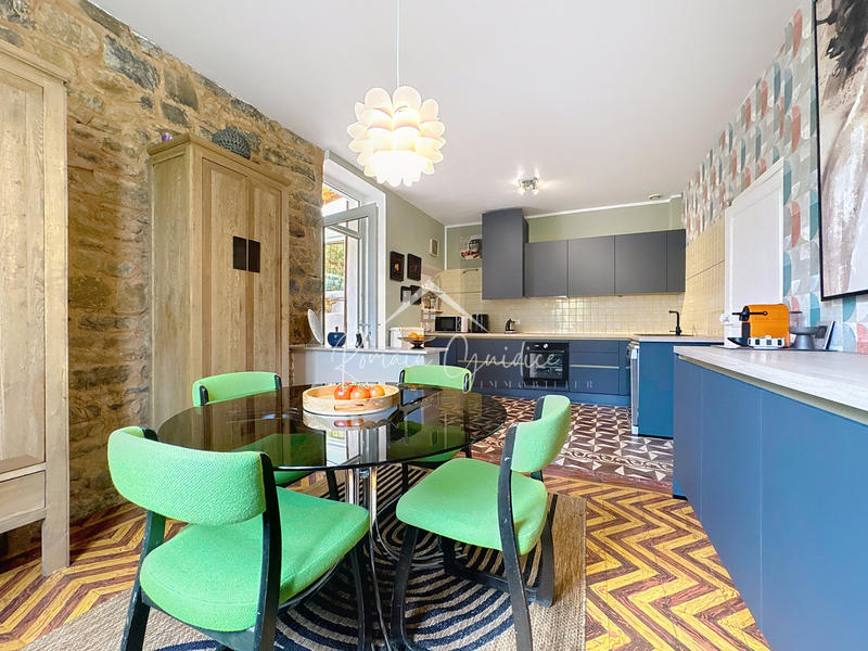 Maison - 147 m² - 5 pièces