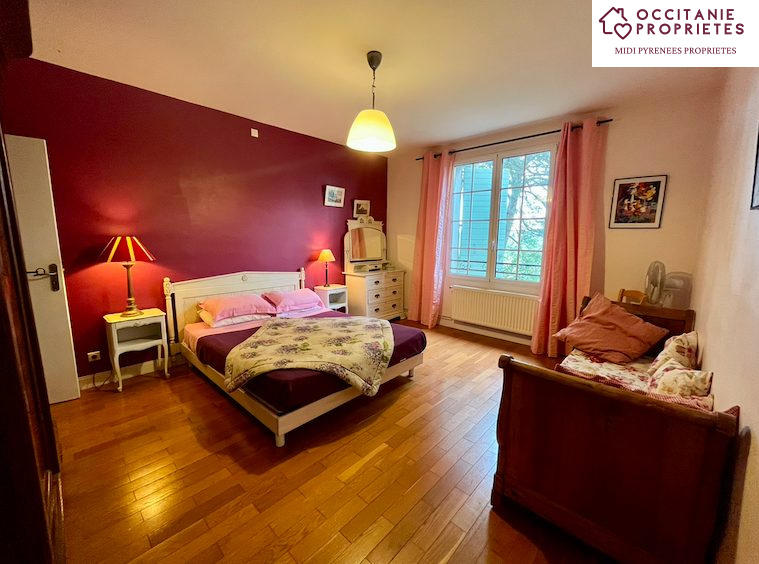 Corps de ferme - 412 m² - 10 pièces