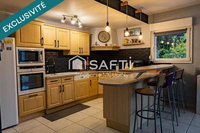 Maison - 138 m² - 7 pièces