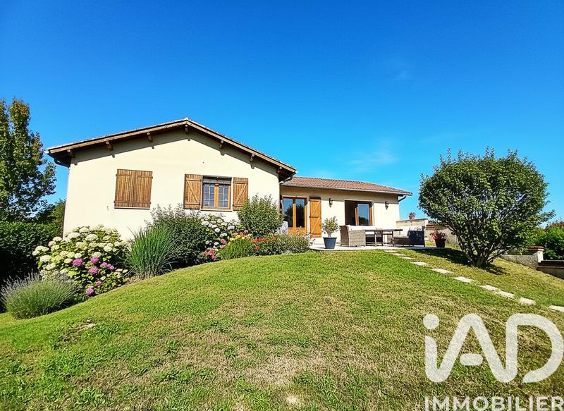 Maison - 137 m² - 6 pièces