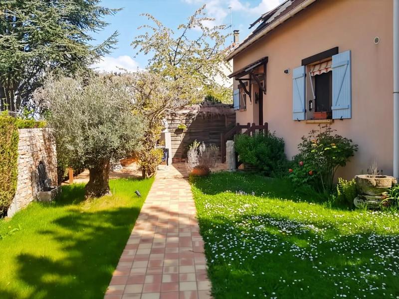 Maison - 67 m² - 4 pièces