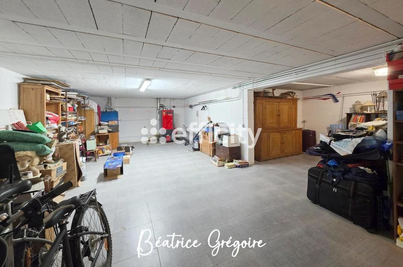 Maison - 160 m² - 7 pièces