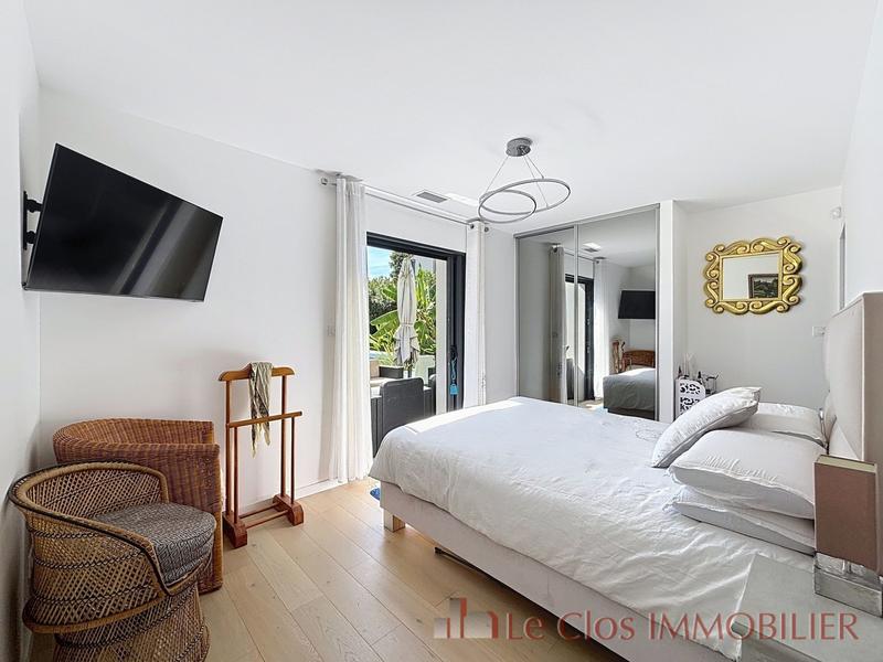 Maison - 171 m² - 7 pièces