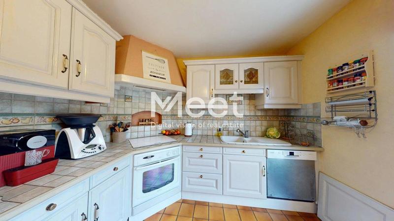 Maison - 145 m² - 6 pièces