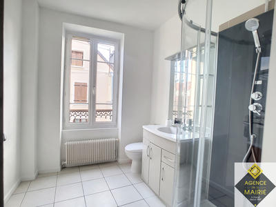 Maison - 60 m² - 3 pièces