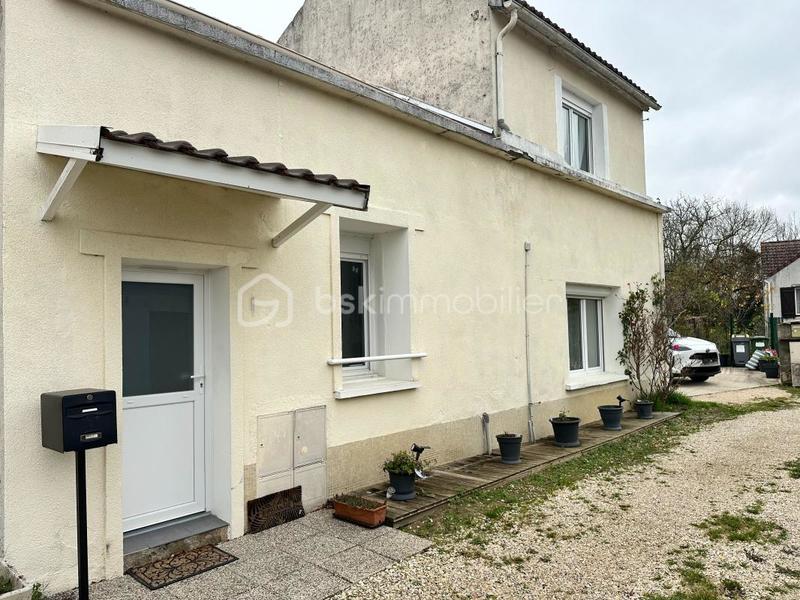 Maison - 100 m² - 5 pièces