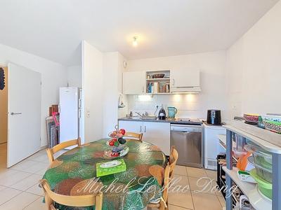 Appartement - 64 m² - 3 pièces