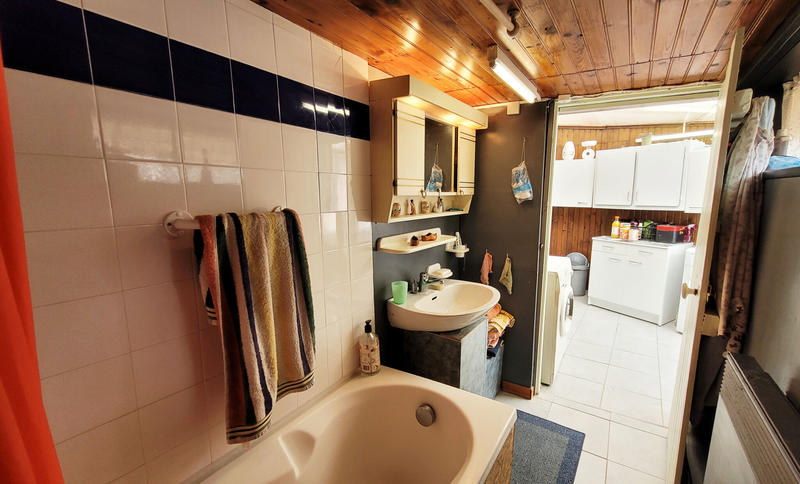 Maison - 82 m² - 6 pièces