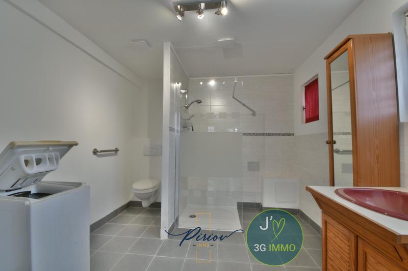 Villa - 252 m² - 13 pièces