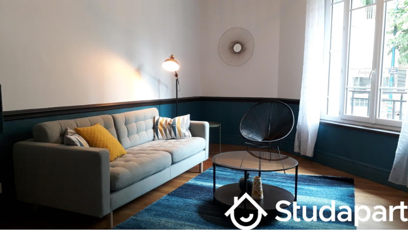 Chambre - 13 m² - 1 pièce