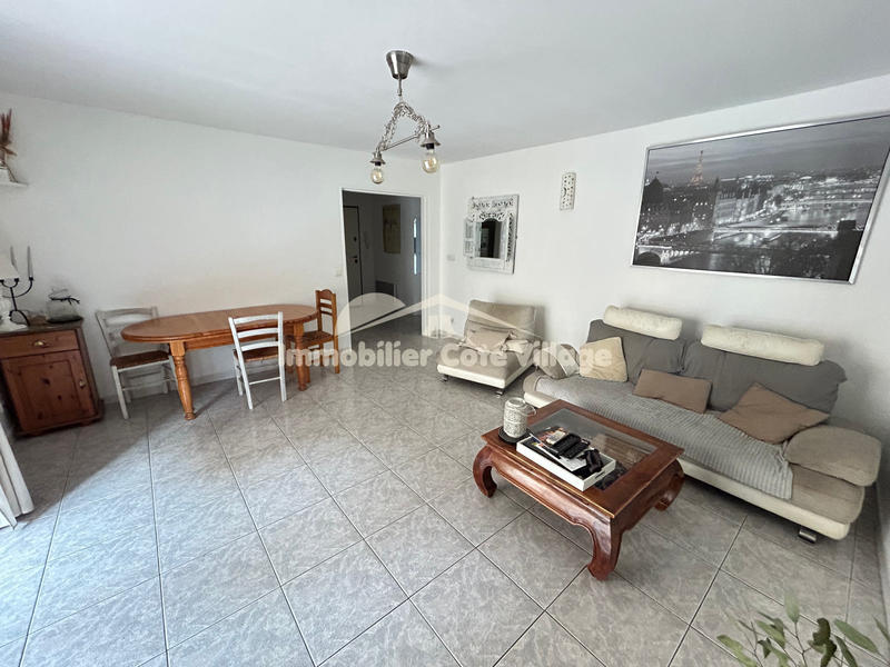 Appartement - 87 m² - 4 pièces