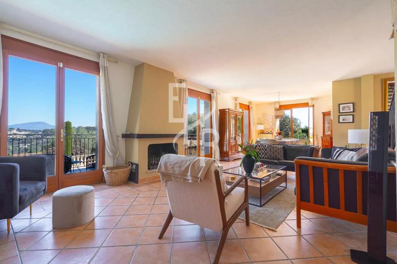 Villa - 173 m² - 7 pièces