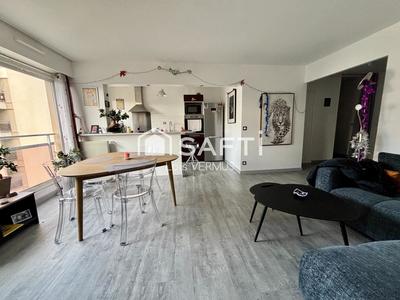 Appartement - 84 m² - 4 pièces