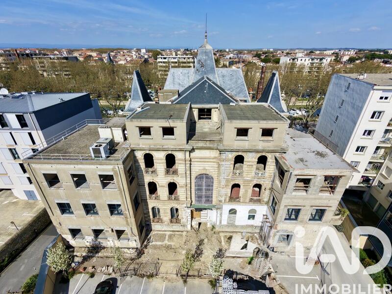 Appartement - 95 m² - 3 pièces