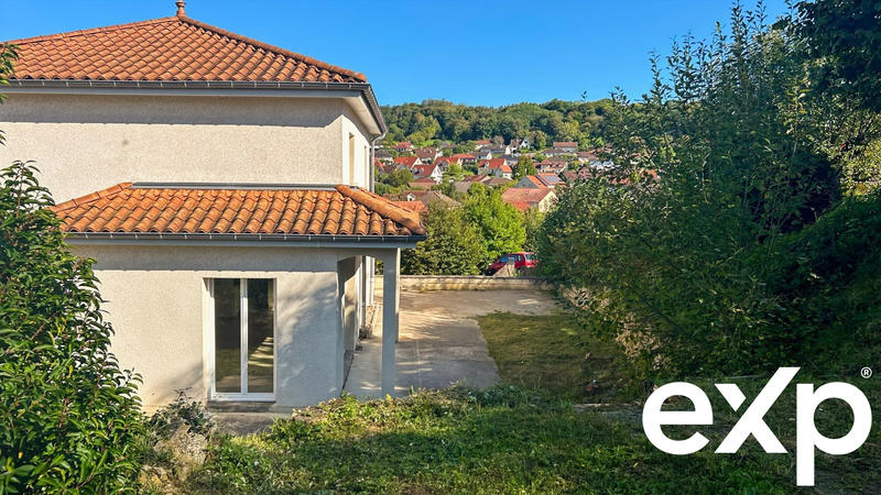 Maison - 122 m² - 6 pièces