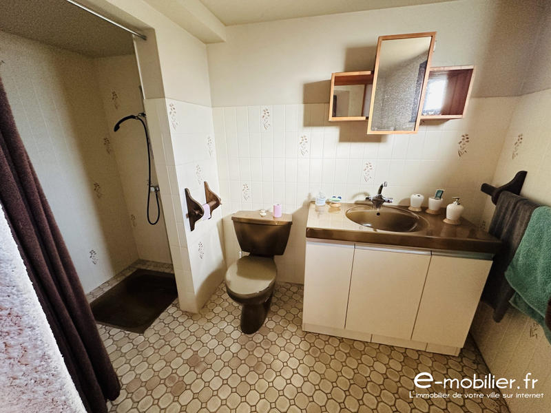 Maison - 172 m² - 7 pièces