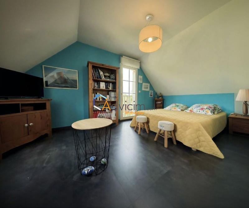 Maison - 151 m² - 7 pièces