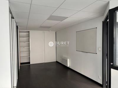 Bureau - 117 m²