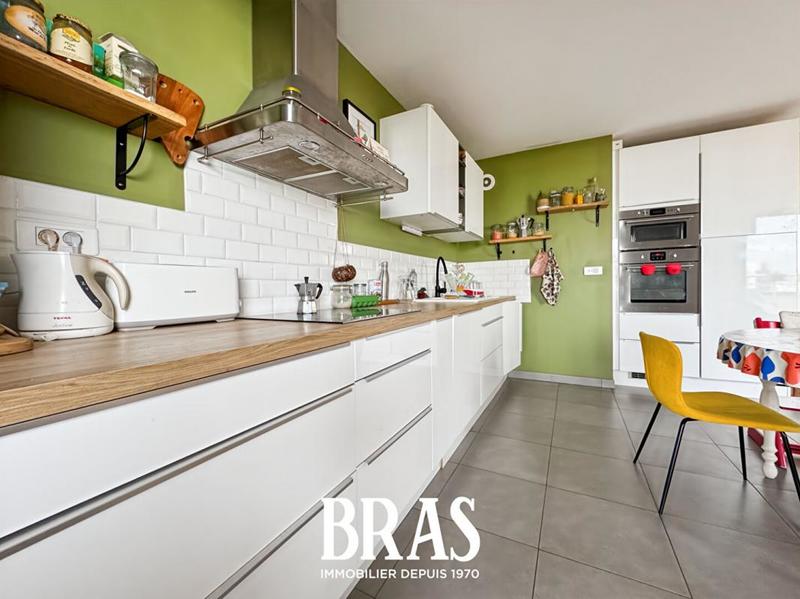 Appartement - 61 m² - 3 pièces