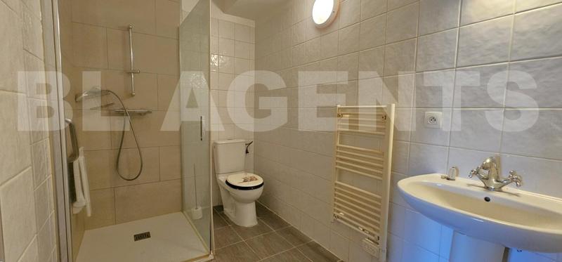 Appartement - 60 m² - 2 pièces