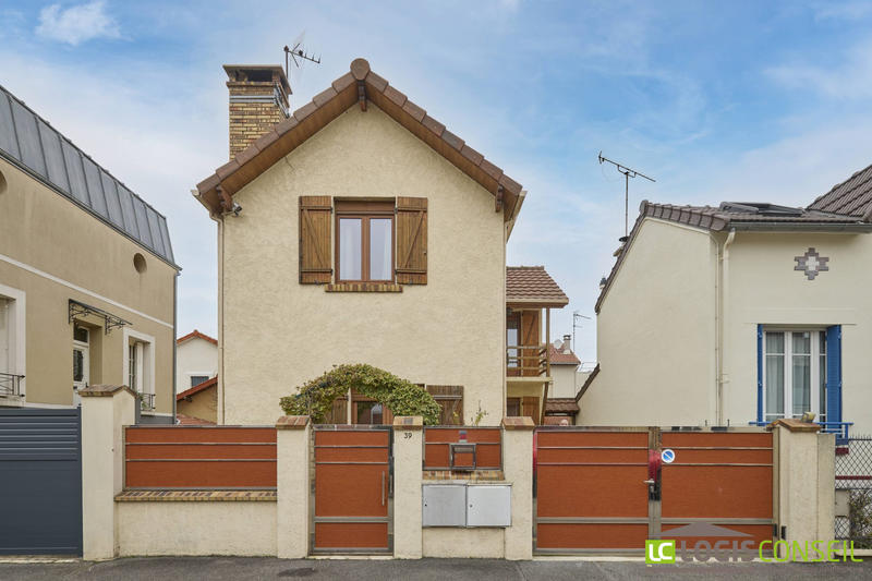 Maison - 88 m² - 5 pièces