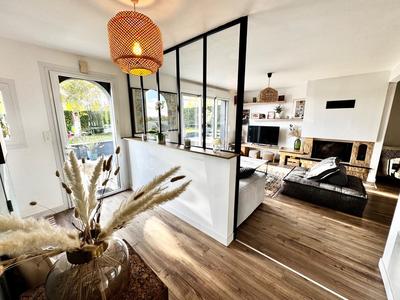 Maison - 135 m² - 7 pièces