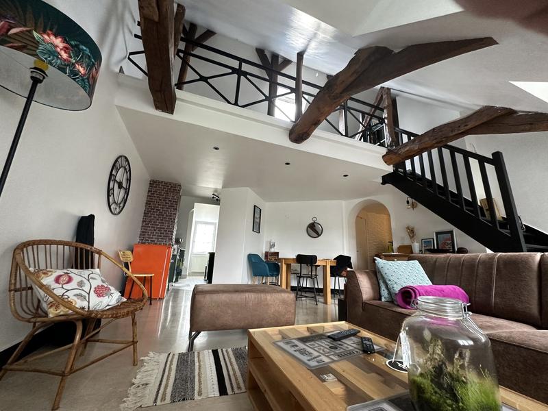 Appartement - 86 m² - 4 pièces