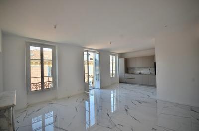 Appartement - 89 m² - 3 pièces