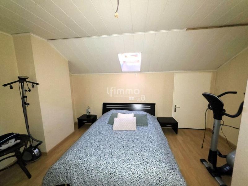 Duplex - 101 m² - 5 pièces