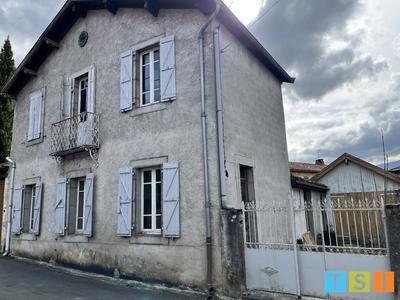 Maison - 95 m² - 3 pièces