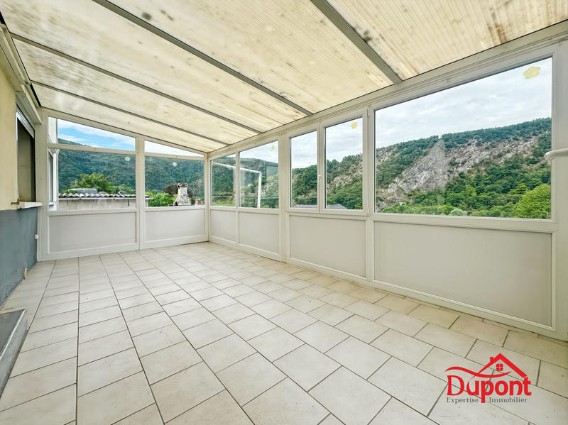 Maison - 145 m² - 6 pièces