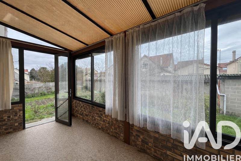 Maison - 95 m² - 5 pièces