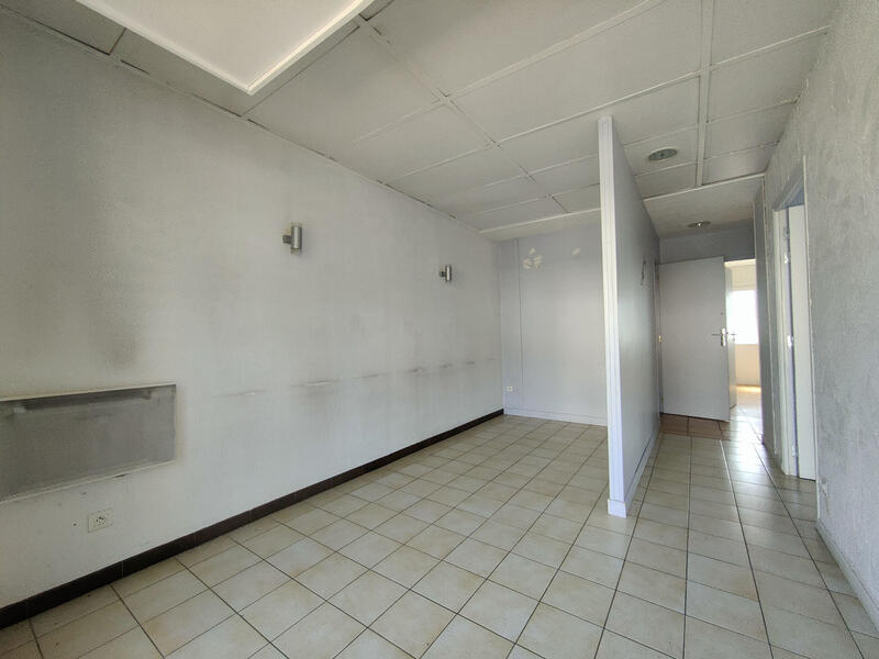 Local commercial - 65 m²