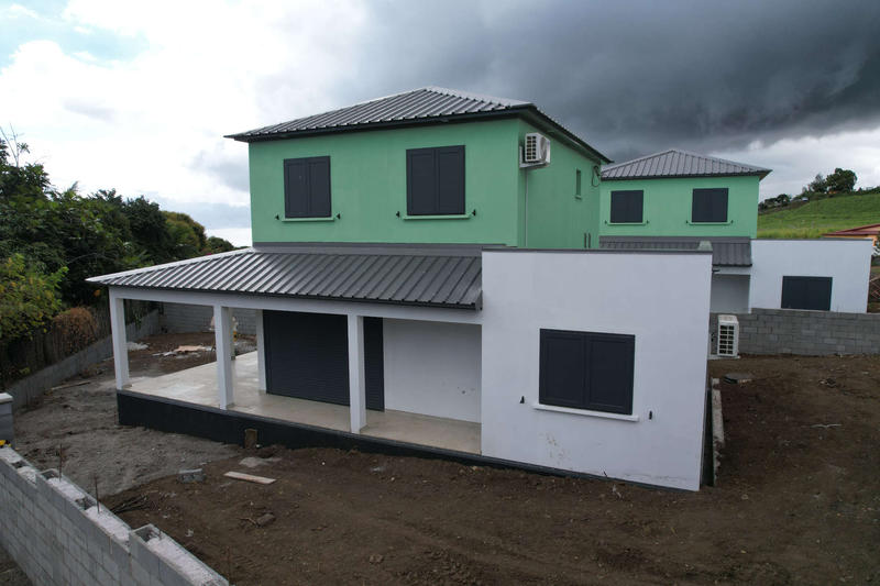 Maison - 105 m² - 4 pièces