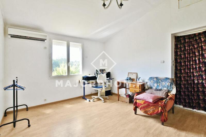 Propriété - 157 m² - 5 pièces