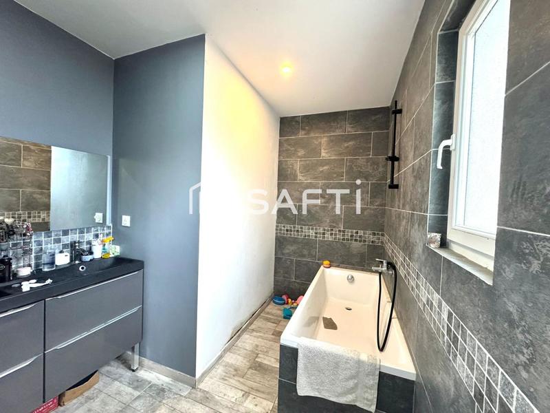 Maison - 170 m² - 6 pièces