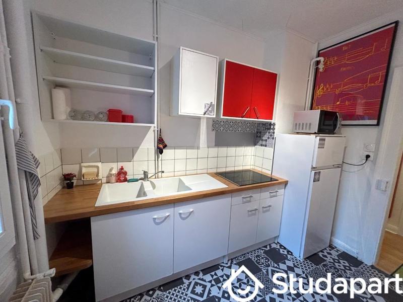 Chambre - 15 m² - 1 pièce