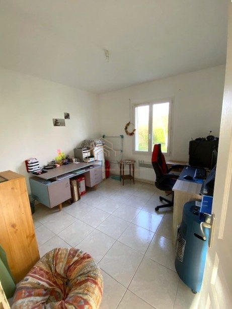 Maison - 95 m² - 4 pièces