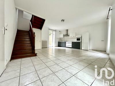 Maison de ville - 123 m² - 7 pièces