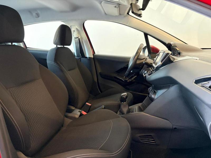 Peugeot 208 Phase 2 5 Portes 1.2 VTi 82 cv