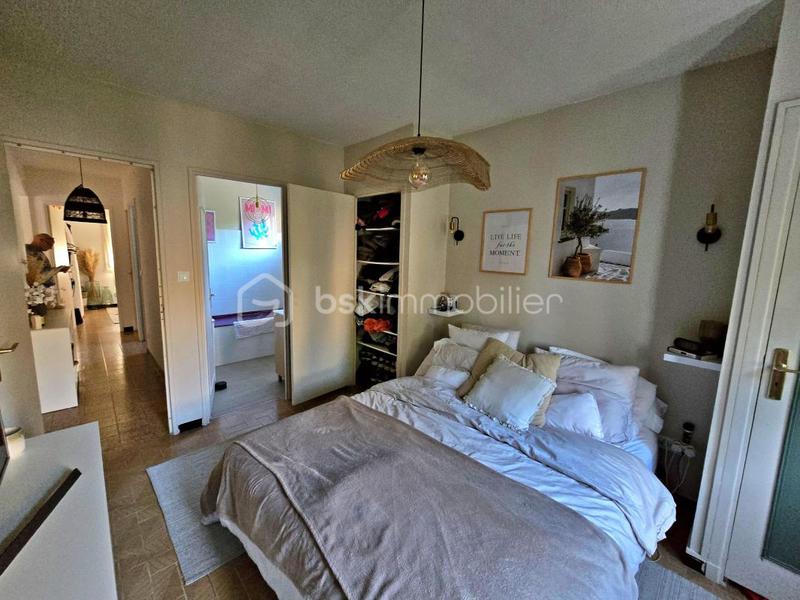 Propriété - 135 m² - 5 pièces