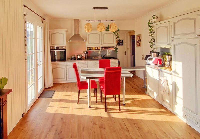 Maison - 133 m² - 7 pièces