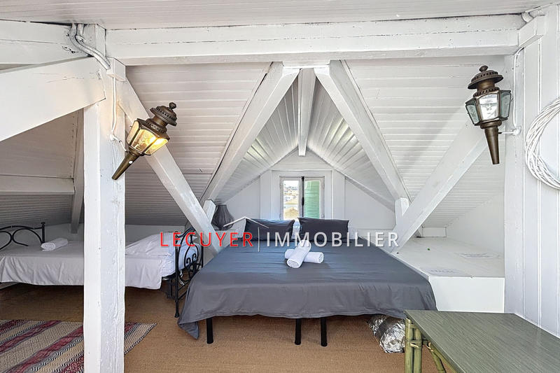 Maison - 153 m² - 7 pièces